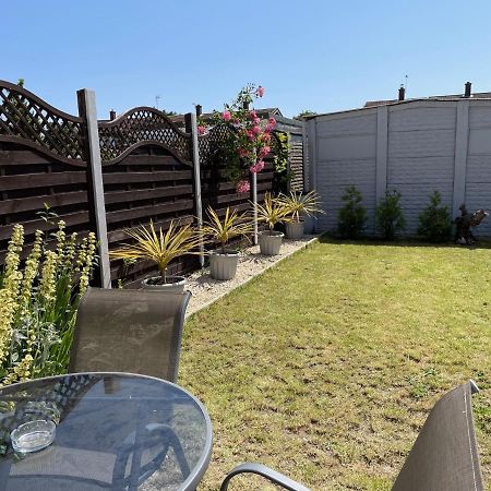 Contractor Accommodation Near Heathrow, Windsor Minutes From M4 Slough Esterno foto